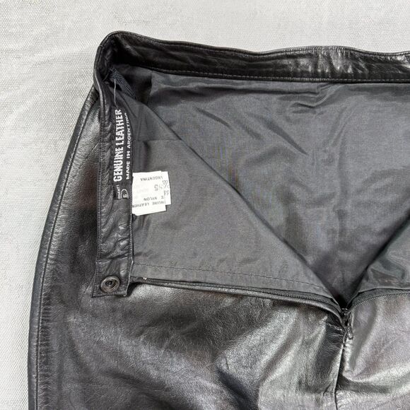 Vintage 1980s Genuine Leather Knee Length Pencil Skirt Fits Size 25 Waist - Picture 3 of 3